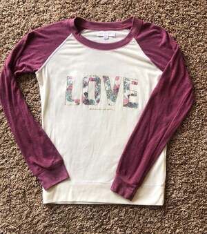 Spiritual Gangster Floral Love Raglan Long Sleeve Pullover